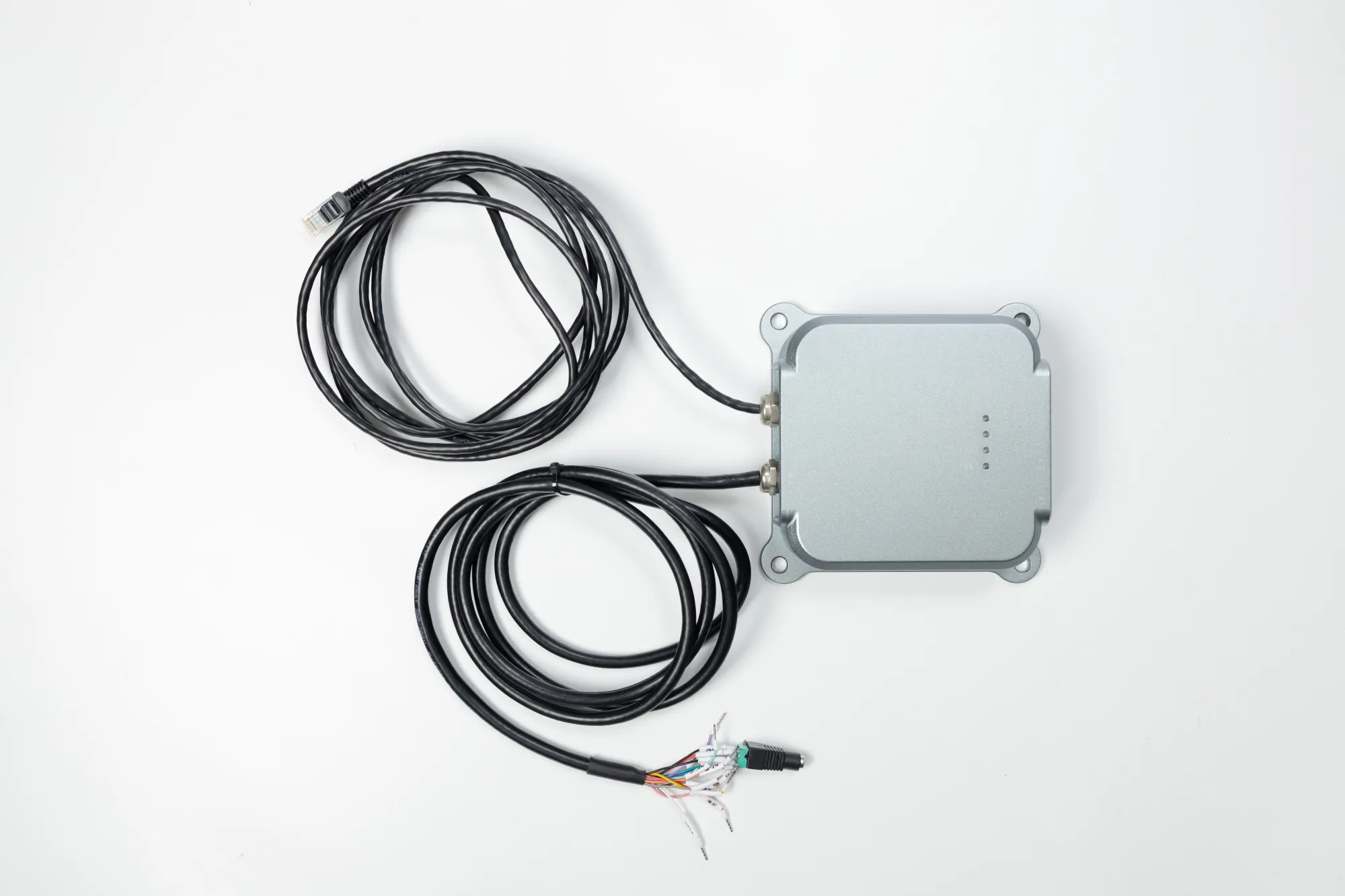 Стационарный RFID считыватель ISBC UHF SLR 2000