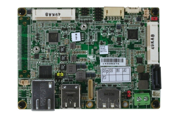 Материнская плата PICO-BT01