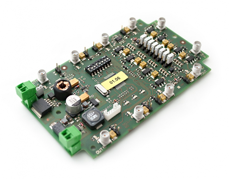 Модуль мультиплексора ID ISC.ANT.MUX 8 Channel Multiplexer Module