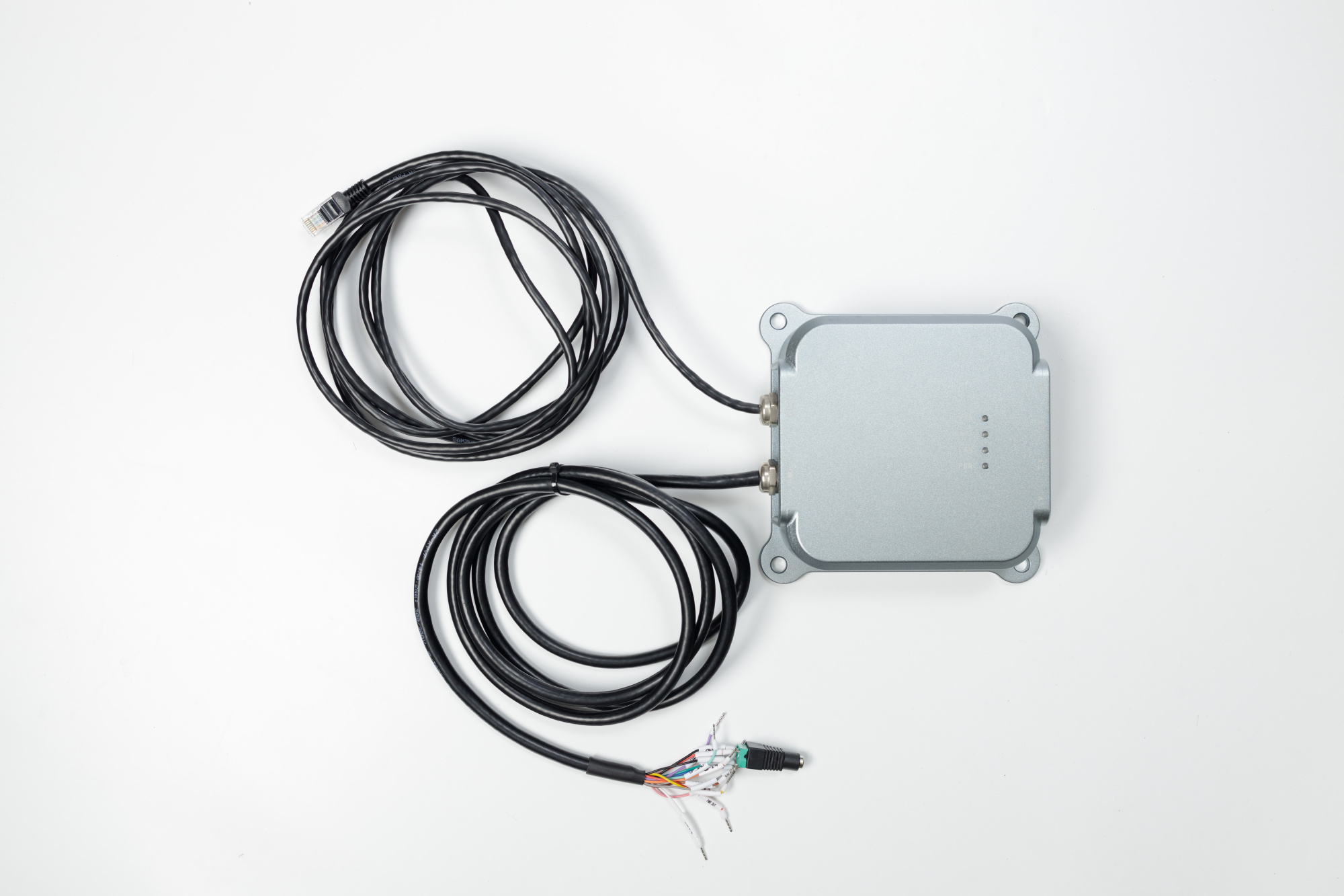 Стационарный RFID считыватель ISBC UHF SLR 2000